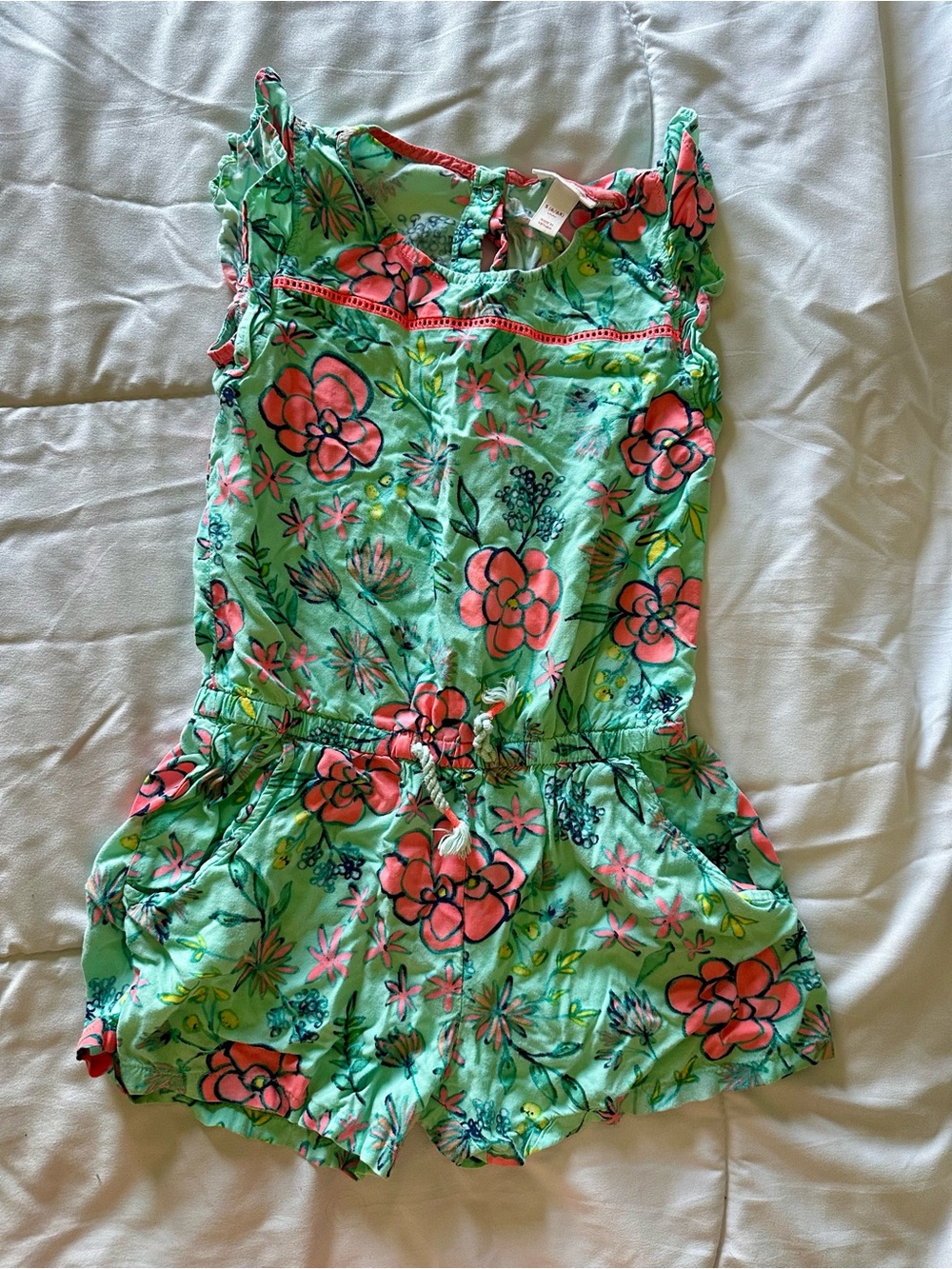 ✨4/$16✨Girls' Mint Green Floral Romper - Size 6x